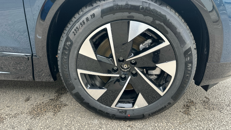 Vauxhall Grandland 157kW GS 73kWh 5dr Auto Electric Hatchback